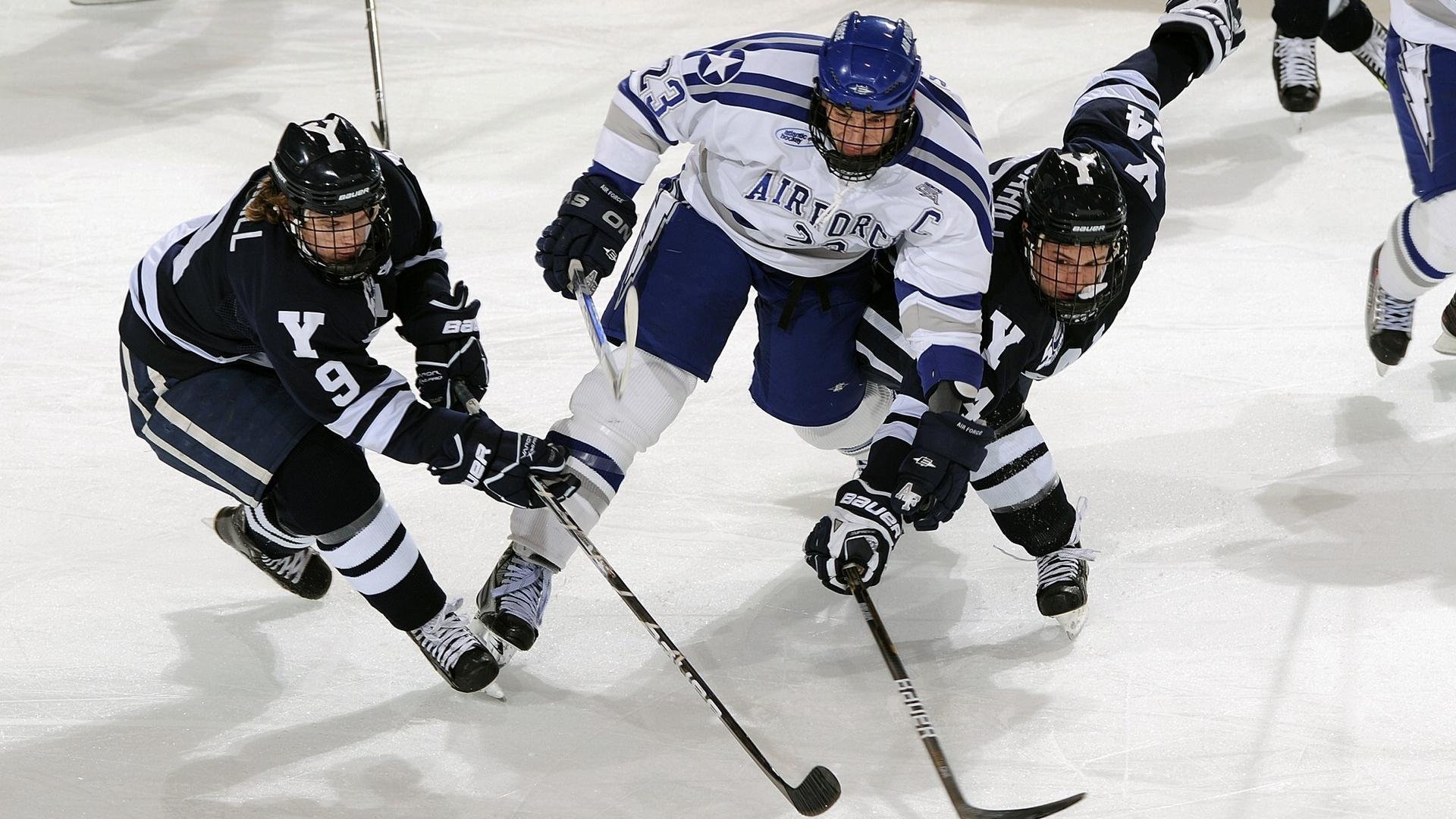 冠军教头的秘密：如何激发球队潜能？，冠军 教练